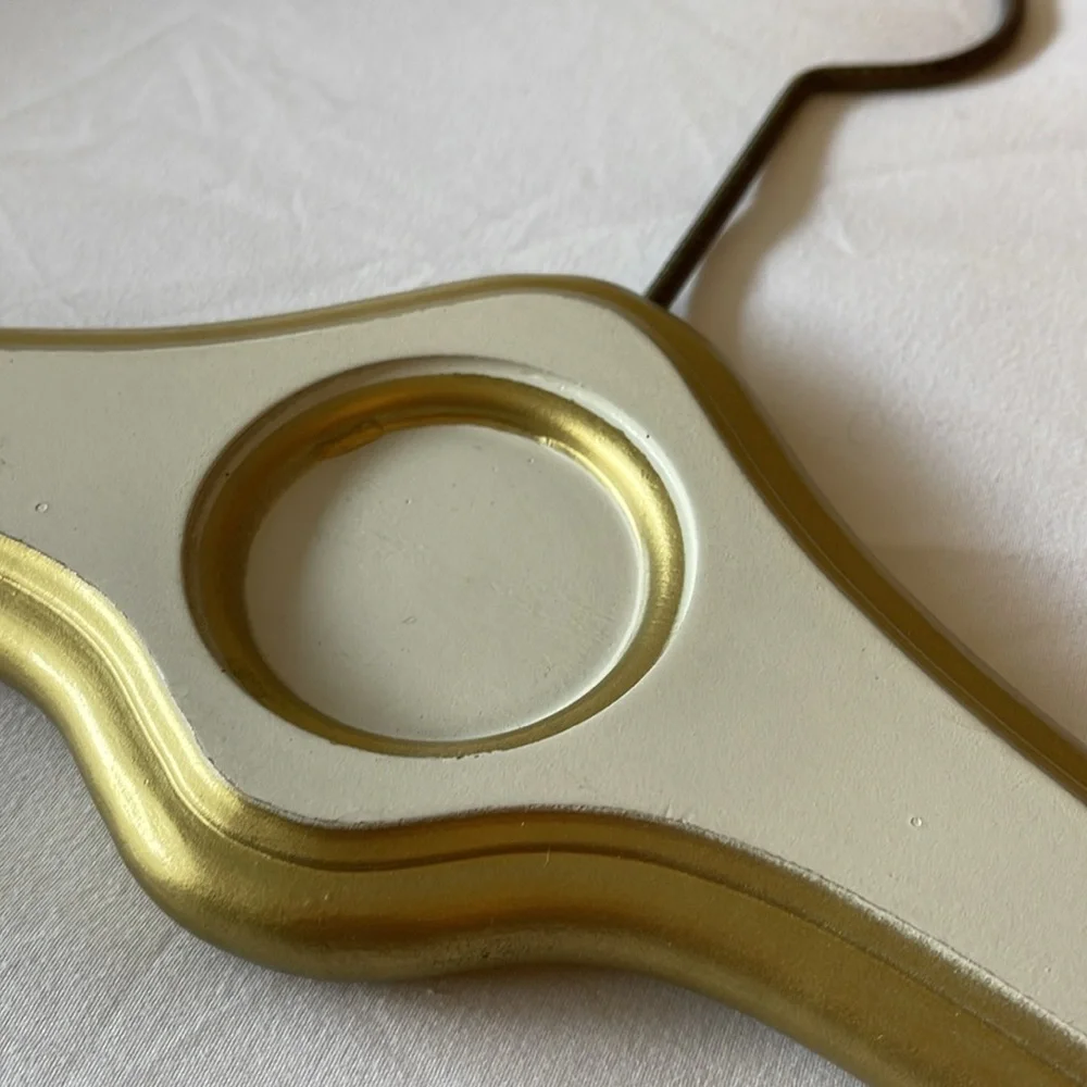 Set of 12 Vintage Nasco wooden Hollywood hangers 60’s Hand Painted